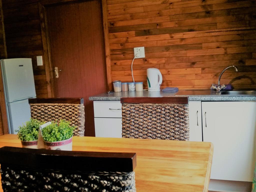 Pine Tree Lodge Midrand Εξωτερικό φωτογραφία