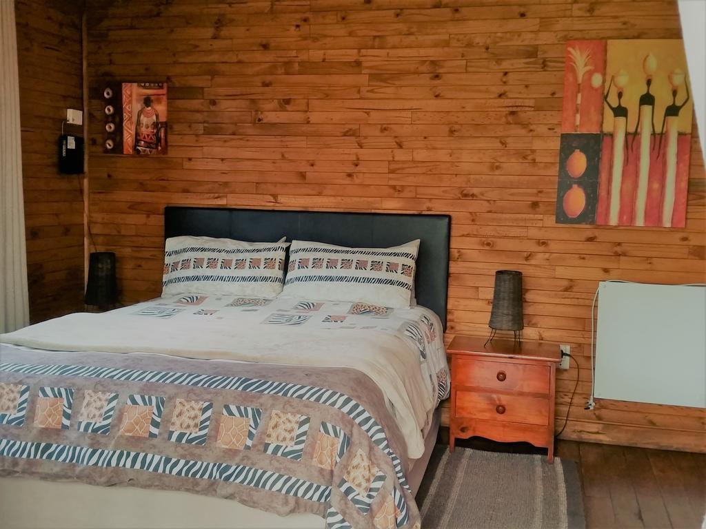 Pine Tree Lodge Midrand Εξωτερικό φωτογραφία