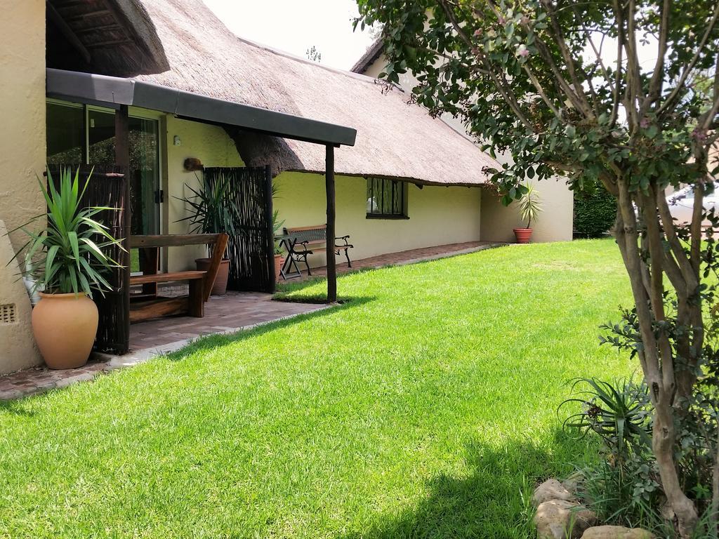 Pine Tree Lodge Midrand Εξωτερικό φωτογραφία