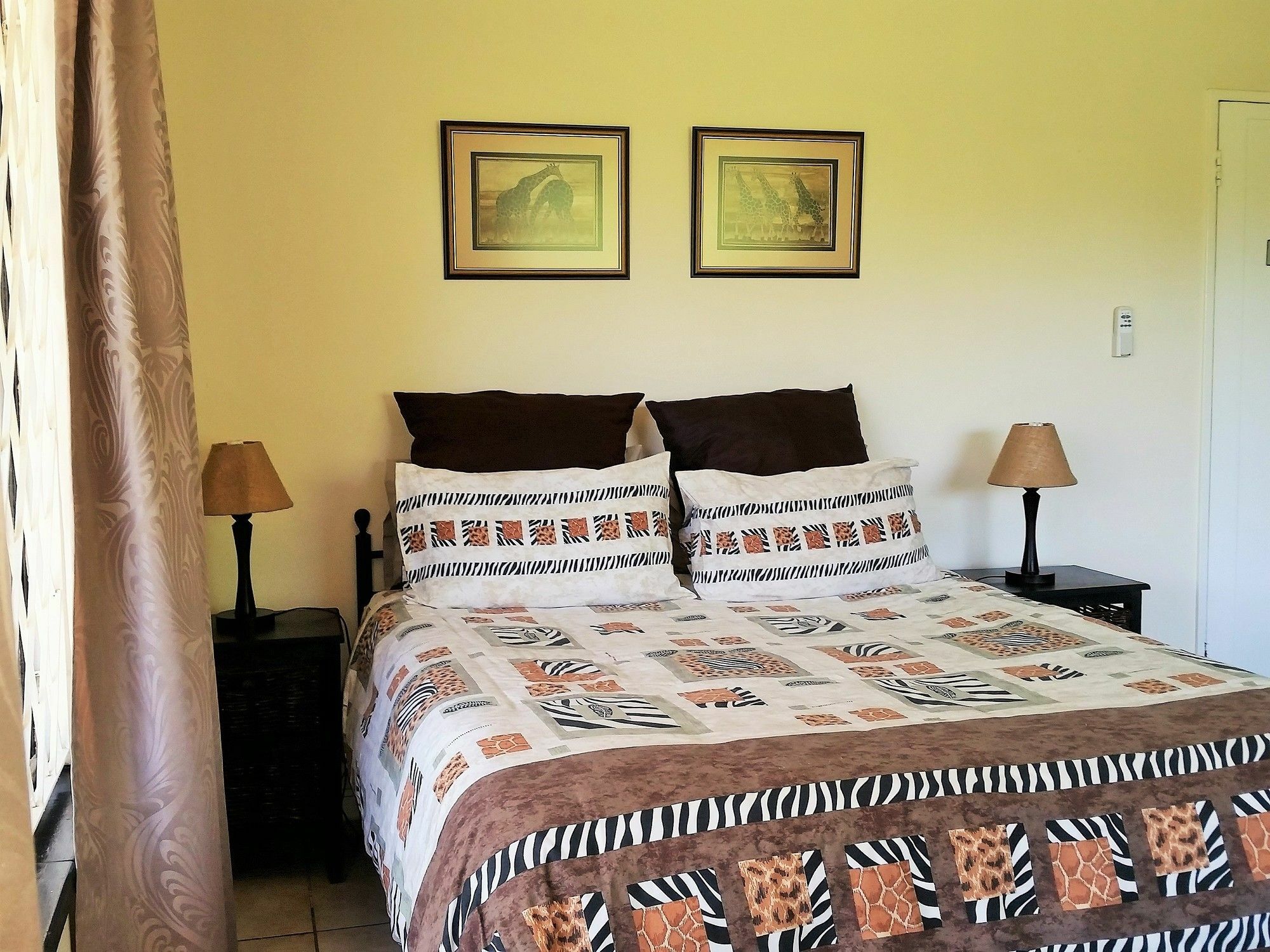 Pine Tree Lodge Midrand Εξωτερικό φωτογραφία